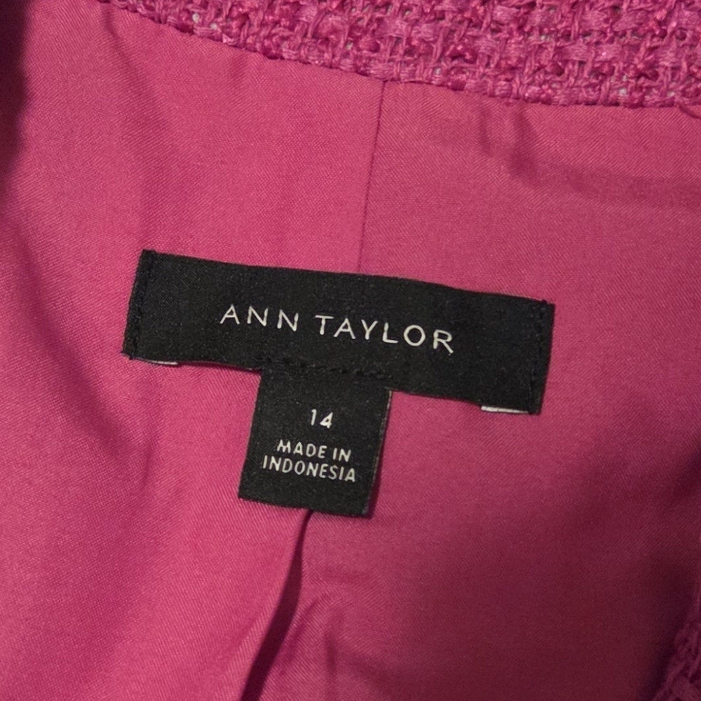 Ann Taylor Pink Tweed Blazer - Picture 3 of 9